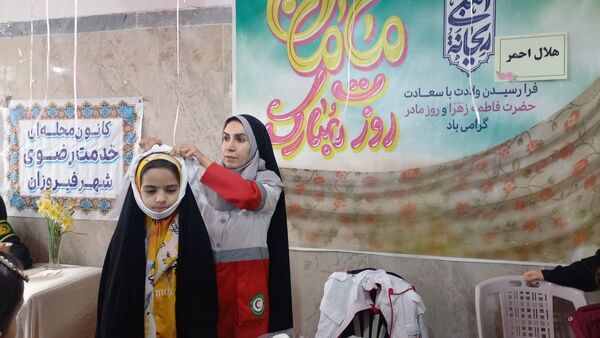 برگزاری «میز خدمت ویژه بانوان» به مناسبت میلاد حضرت فاطمه زهرا (س) در فیروزان