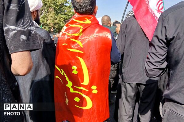 روایت عشق و وفاداری در بدرقه شهدا