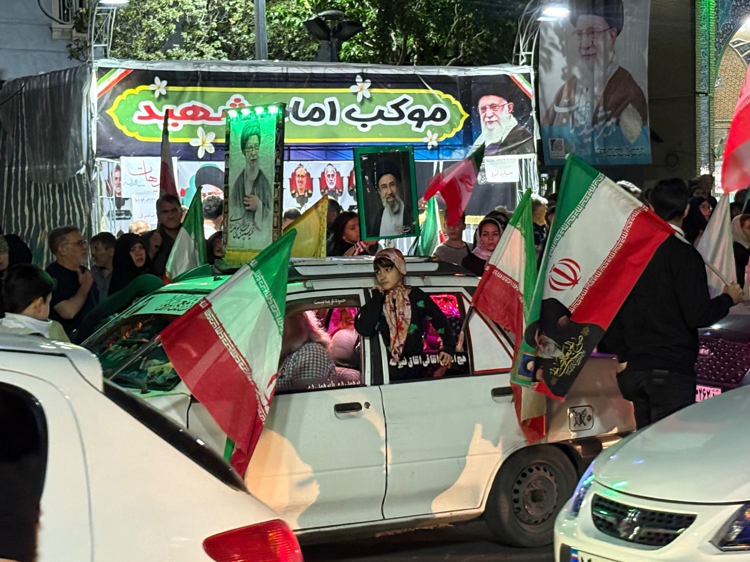 شکوفه‌های غیرت؛ کودکان و نوجوانان ایران، در شب حمایت از وطن