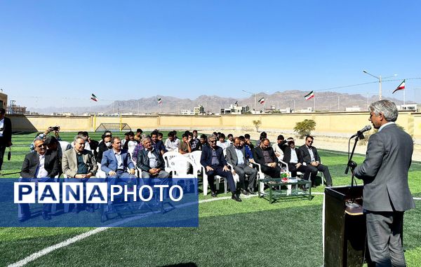 افتتاح دو چمن مصنوعی در مدارس کاشمر 