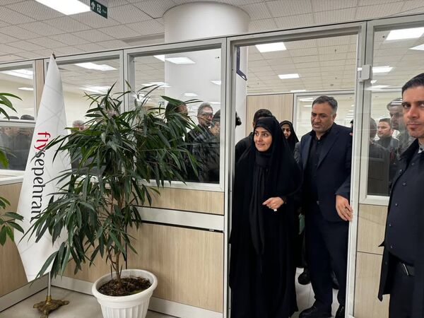 بازدید وزیر راه و شهرسازی از روند خدمات‌رسانی زائران در ایام پایانی دهه صفر
