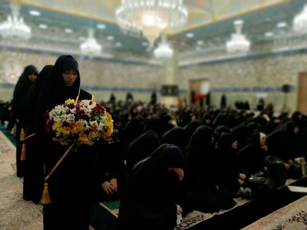 محفل هفتگی هیات «معصومانه» با حضور دختران دبیرستانی در قم
