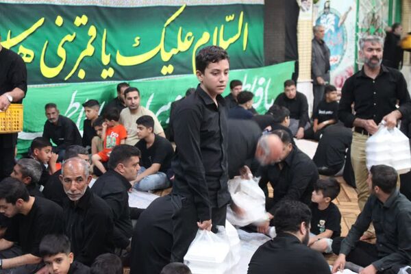 مراسم سوگواری ابا عبدالله در هیات رزمندگان اسلام شهرستان خرامه 