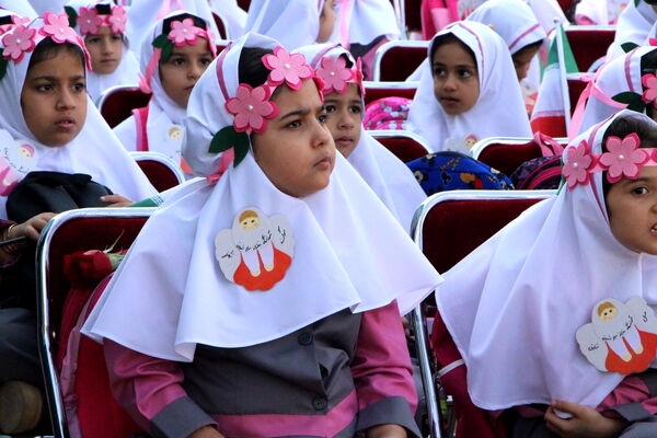 جشن شکوفه‌ها در یزد