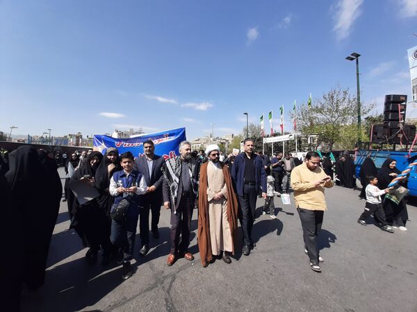 راهپیمایی روز جهانی قدس با حضور پرشور مردم مشهد