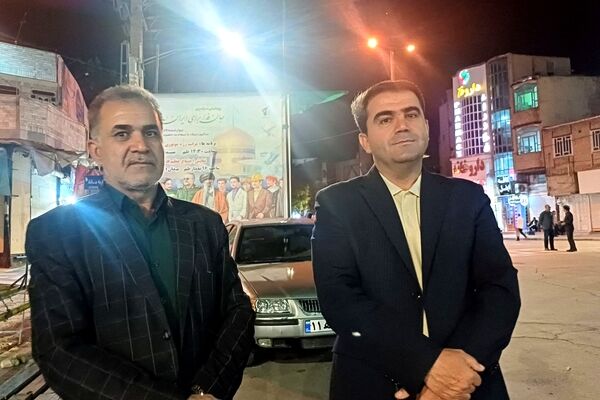 شبِ همدلی و حضور پرشورکوهدشتی‌ها در میدان امام خمینی(ره)