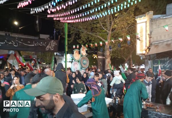 موکب چایخانه در حسینیه امام خمینی(ره) نیشابور
