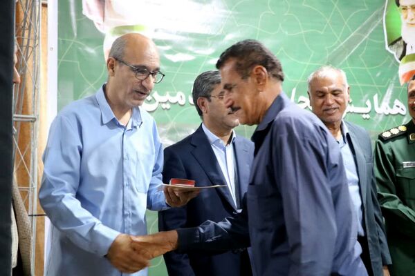 آیین تجلیل از ۱۵۰ خادم موکب شهدای گمنام بندرخمیر