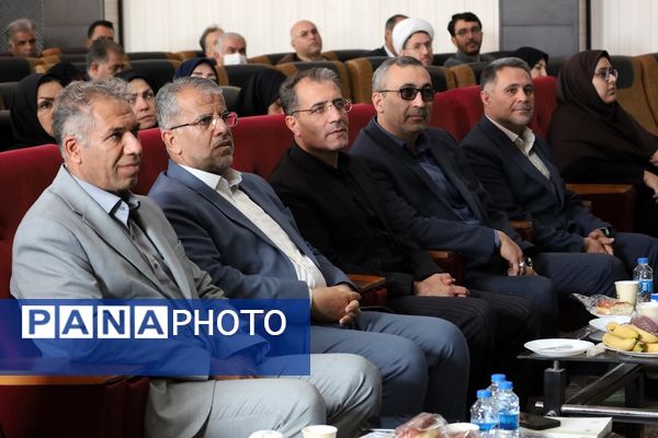 مراسم هفته پیوند اولیا و‌ مربیان در آذربایجان غربی