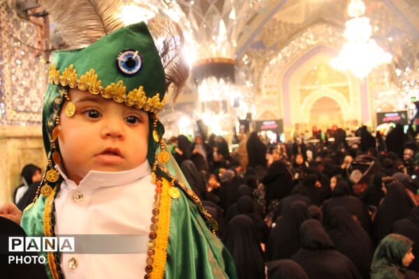 اجتماع شیرخوارگان حسینی در حرم مطهر رضوی