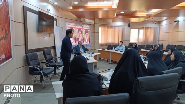 برگزاری کارگروه آموزشی شهروند خبرنگار در شهرستان پلدختر