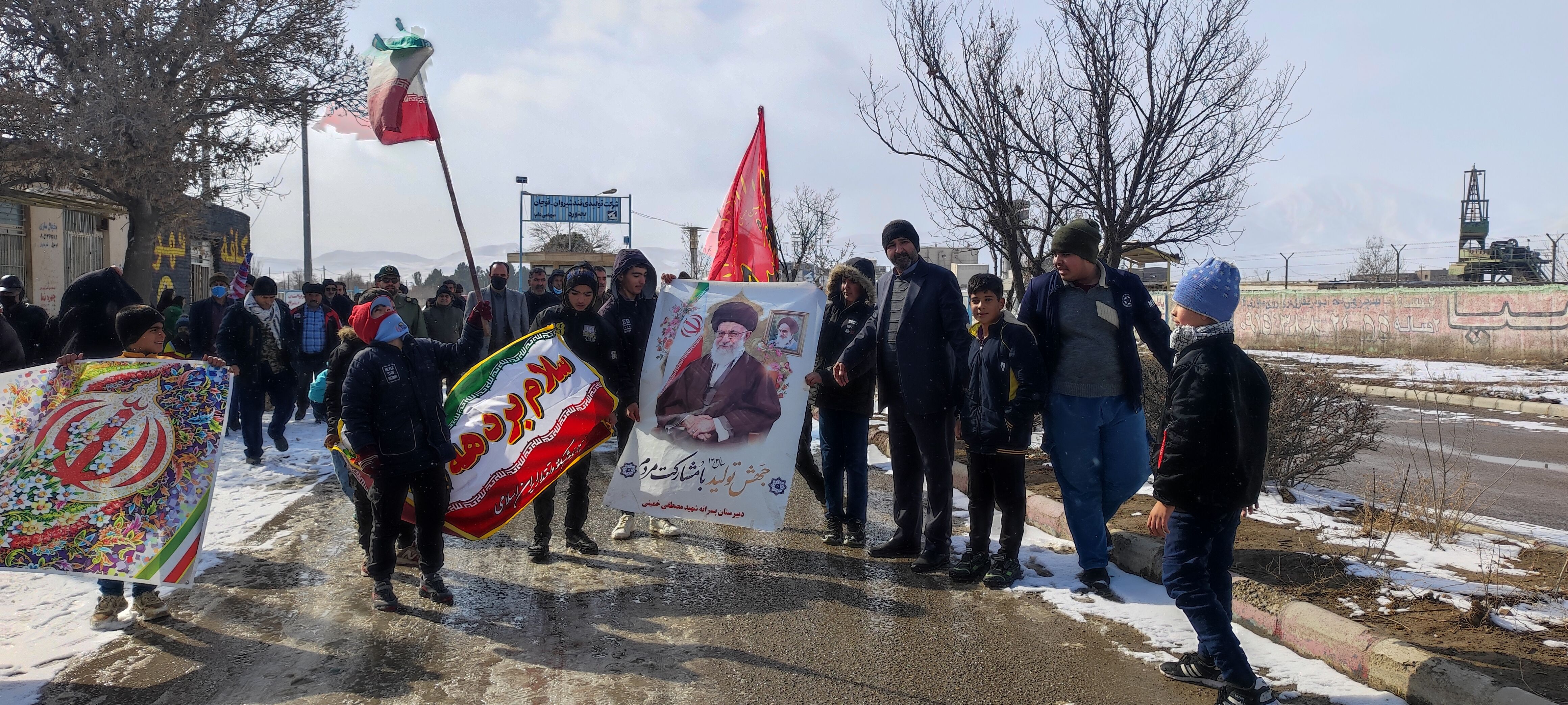 راهپیمایی ۲۲بهمن در روستای اسلام آباد شیروان