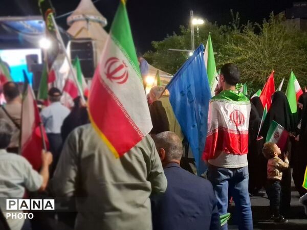 قاب شب های مردمی درنقاط مختلف تهران