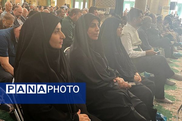 برگزاری یادواره سه هزار ستاره، ۳۰۰۰ چراغ راه به مناسبت هفته دفاع مقدس در شهرستان قرچک