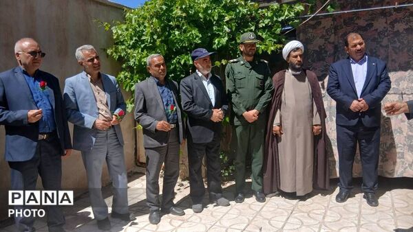 مسئولان شهر صفی آباددر جمع فرهنگیان؛ از دیدار با امام جمعه تا تجدید میثاق با شهدا 