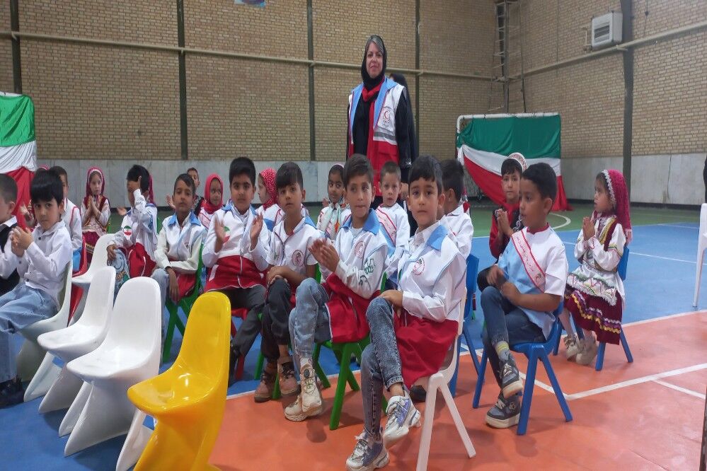 برگزاری جشنواره هویت‌های ملی اسلامی کودکستان‌های شهرستان فاروج
