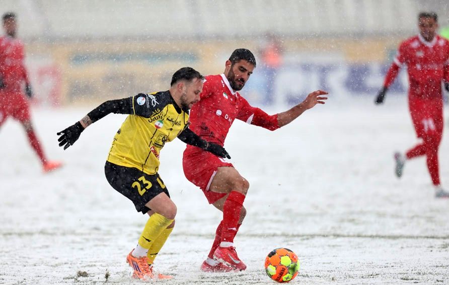 پرسپولیس مقابل سپاهان انتقامی بازی کرد/ کمربند دفاعی پرسپولیس متزلزل است