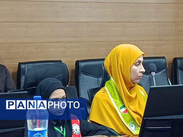 تجلیل از خبرنگاران پانای هرمزگان با حضور مدیرکل آموزش و پرورش 