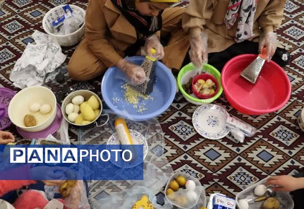 جشن شب یلدایی دختر و مادران در مسجد النبیین بیرجند