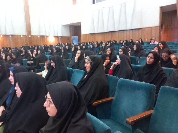 سومین شب جشن‌های نکوداشت مقام معلم در شهرستان کاشمر 