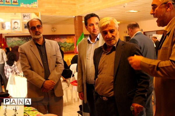 آثار هنرجویان هنرستان‌های ناحیه یک همدان به نمایش درآمد