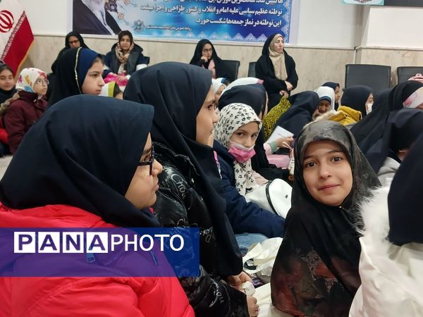 برنامه رویش آدینه با حضور دبستان دخترانه امام مهدی۲  در محمدشهر کرج