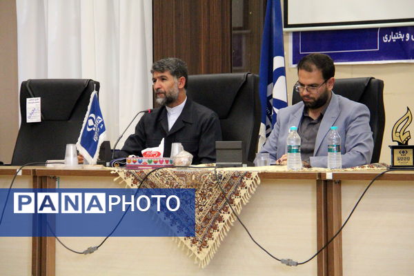 نشست قائم‌مقام سازمان دانش‌آموزی جمهوری اسلامی ایران با دانش‌آموز خبرنگاران پانا استان چهارمحال و بختیاری