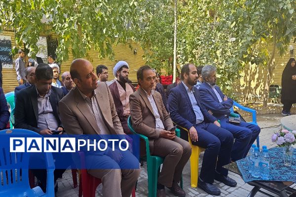 افتتاحیه کافه دخترونه در کانون فرهنگی پانزده خرداد مشهد