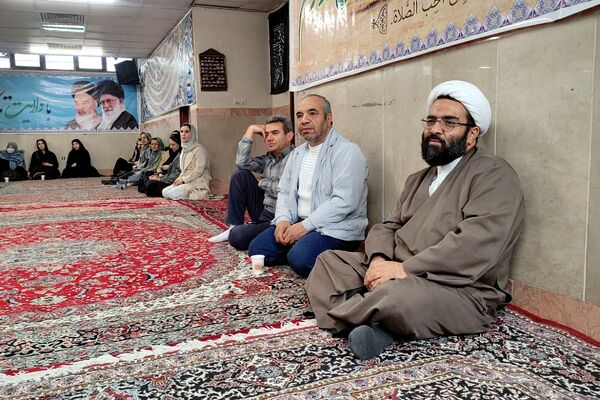 سلسله جلسات گفتمان دینی و مشاوره خانواده در هنرستان موفقیان