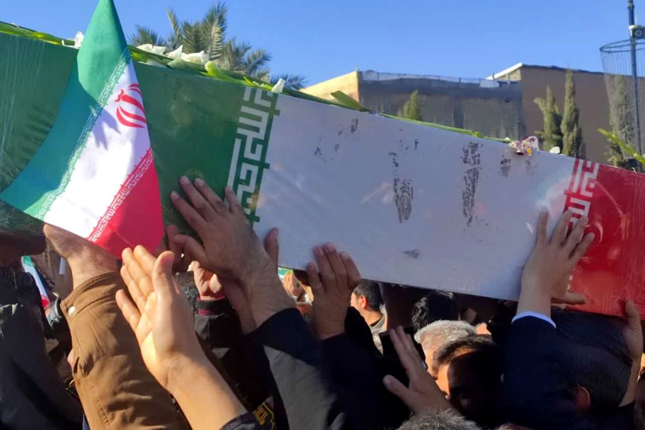 تشییع پیکر پاک شهید گمنام در روز شهادت حضرت زهرا (س)
