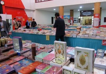 افتتاح نمایشگاه کتاب در بندرامام خمینی با تأکید بر ترویج فرهنگ مطالعه