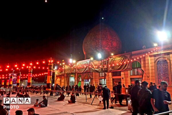 مراسم دسته عزاداری سید و سالار شهیدان امام حسین (ع) 