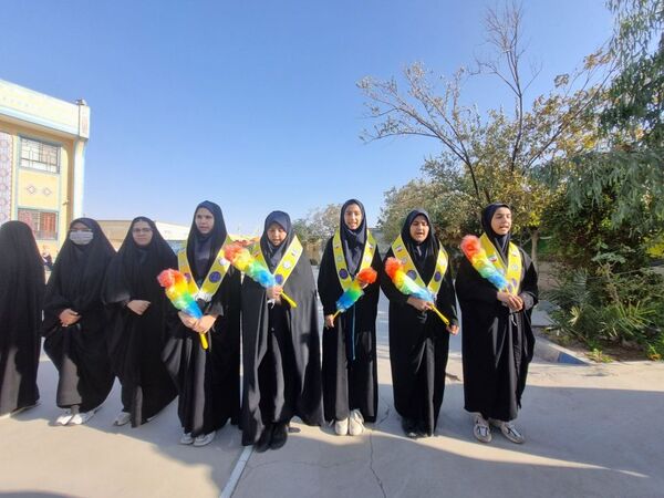 تشییع باشکوه شهید گمنام درسطح مدارس مه ولات