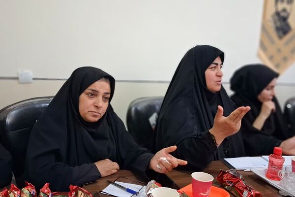 نشست بانوان تأثیرگذار طایفه گرهرگان با محوریت نقش زنان در توسعه اجتماعی و فرهنگی