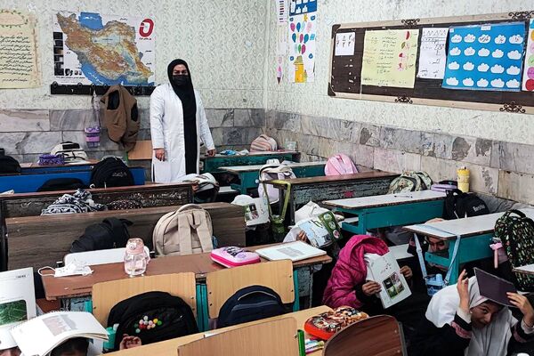 تمرین ایمنی و مقابله با بحران زلزله در مدرسه هدی۱