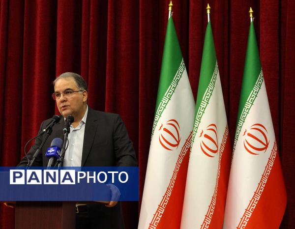 آیین معارفه نماینده ولی‌فقیه در زنجان