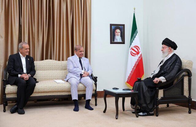 پیام نخست‌وزیر پاکستان درباره دیدار با مقام معظم رهبری