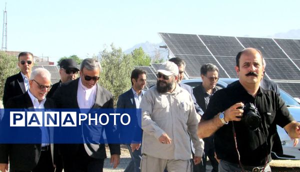 بازدید استاندار خراسان رضوی از پروژه های کلان شهرستان کاشمر