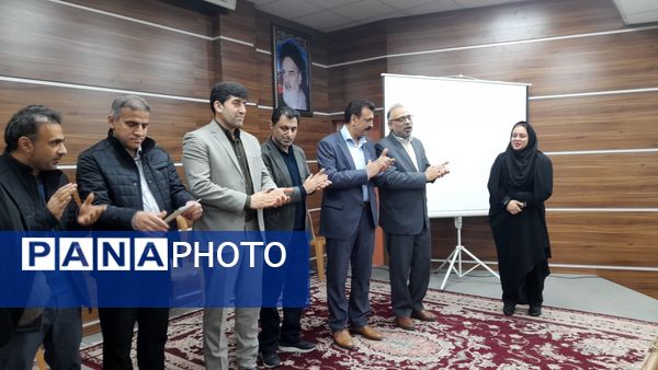 آیین گرامیداشت هفته پژوهش در شهرستان قائمشهر 