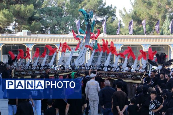 حضور پرشور مردم ولایتمدار صفادشت در عزاداری تاسوعای حسینی