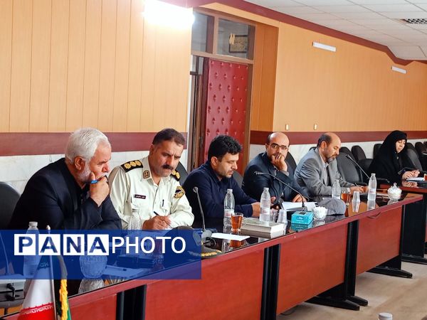 جلسه شورای آموزش و پرورش کاشمر 