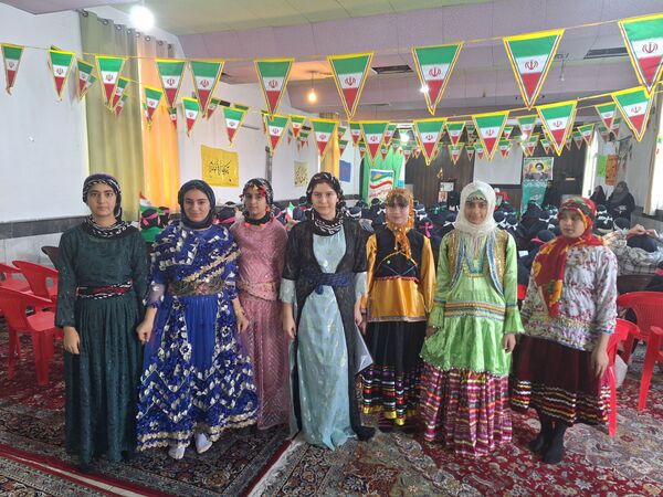 طنین زنگ انقلاب در مدارس شهرستان شهریار 