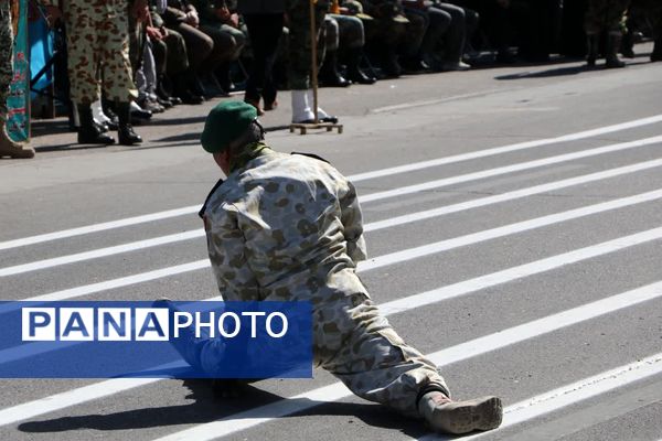 مراسم رژه روز ارتش در شیراز