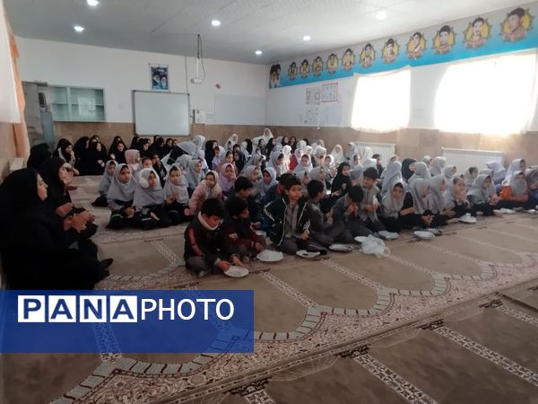 جشن مولودی خوانی ولادت آقا صاحب الزمان‌ عج درمدرسه‌تکتم‌خلیل آباد