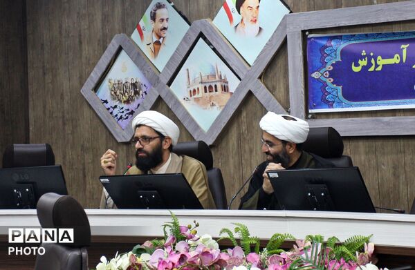 گردهمایی فعالان نذر آموزش در زنجان