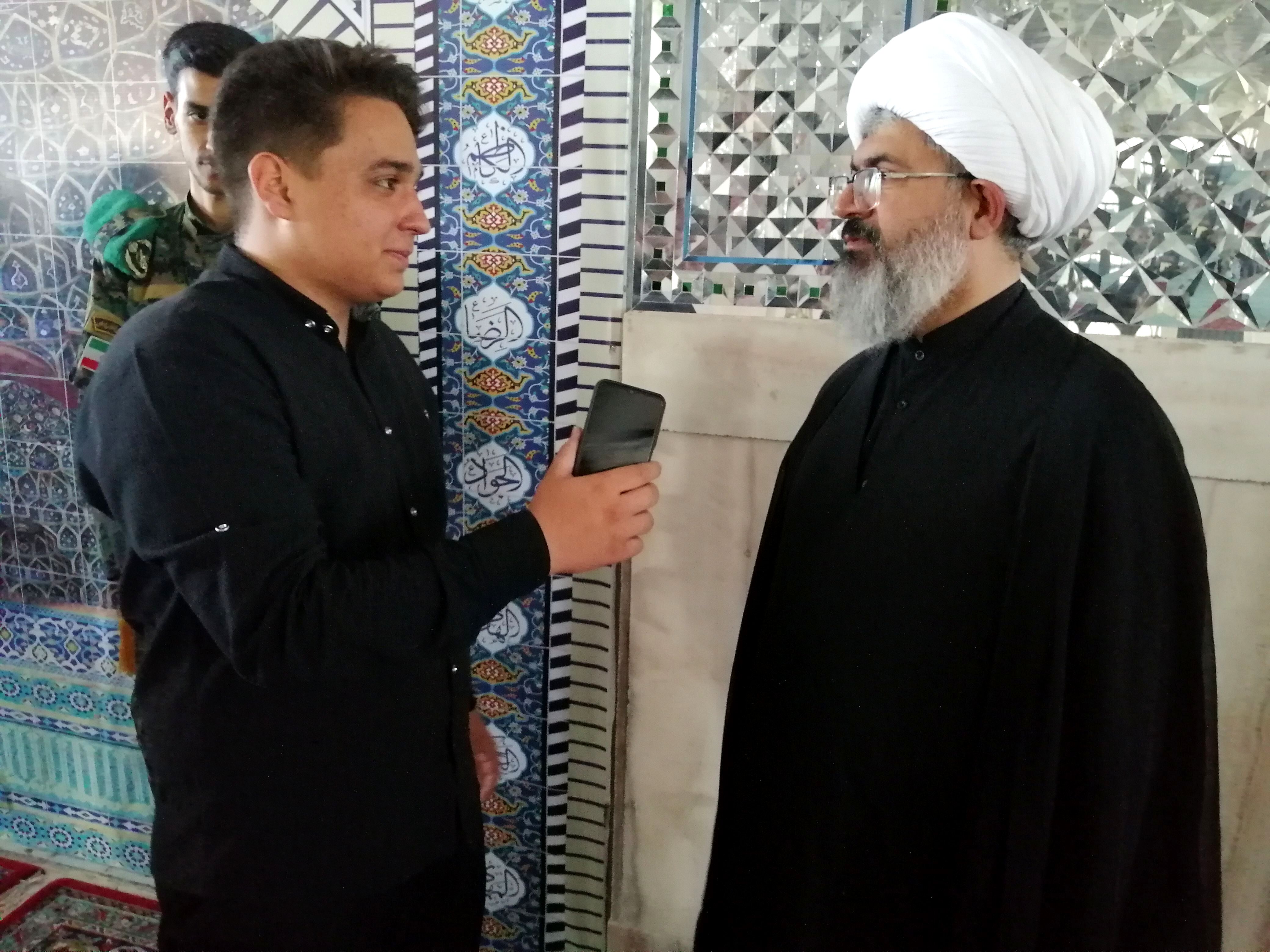 حضور دانش آموزان در نماز جمعه پلی به سمت ارتباط با جهان اسلام است