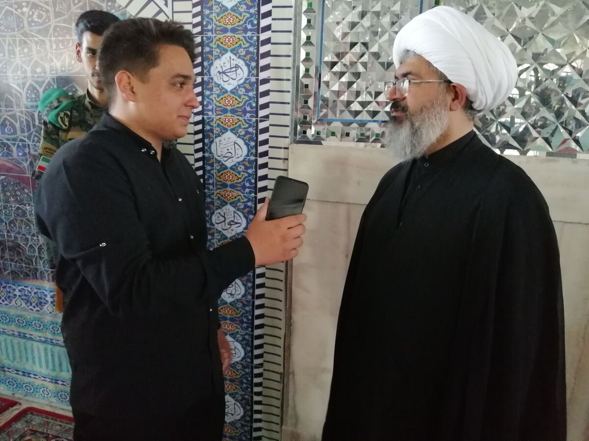 حضور دانش آموزان در نماز جمعه پلی به سمت ارتباط با جهان اسلام است