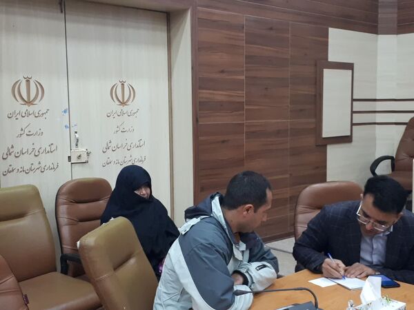 ملاقات مردمی و دیدار چهره به چهره سرپرست فرمانداری شهرستان سملقان با مردم