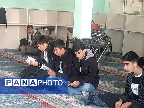 اولین مراسم زیارت عاشورای  دبیرستان شاهد ابوذر غفاری نیشابور به‌مناسبت شهادت شهید سید حسن نصرالله 