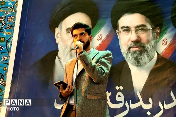 حضور پرشور مردم در شبهای محرم و تجمعات مردمی